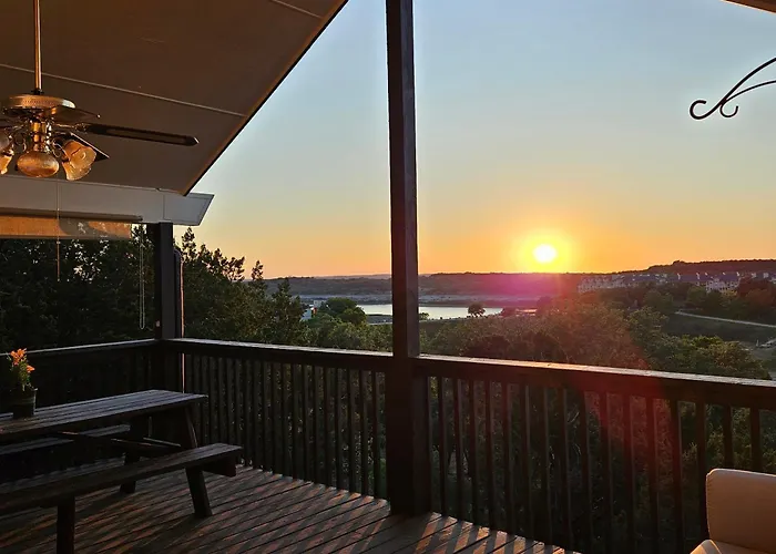 Lakeview Haven! Nature'S Retreat With Serene Views